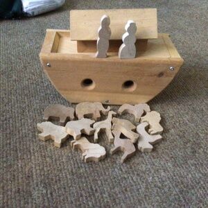 Noah’s ark wooden with animals